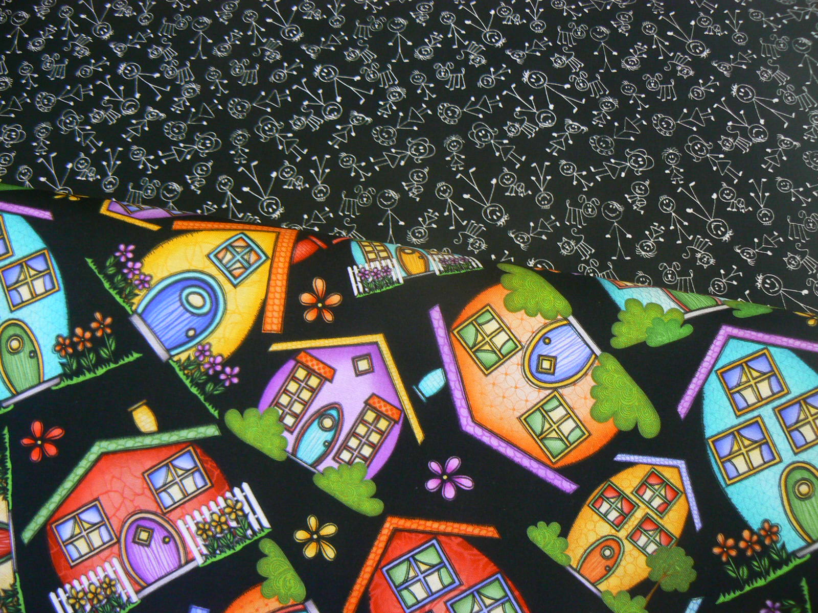 Barevné domečky na černé