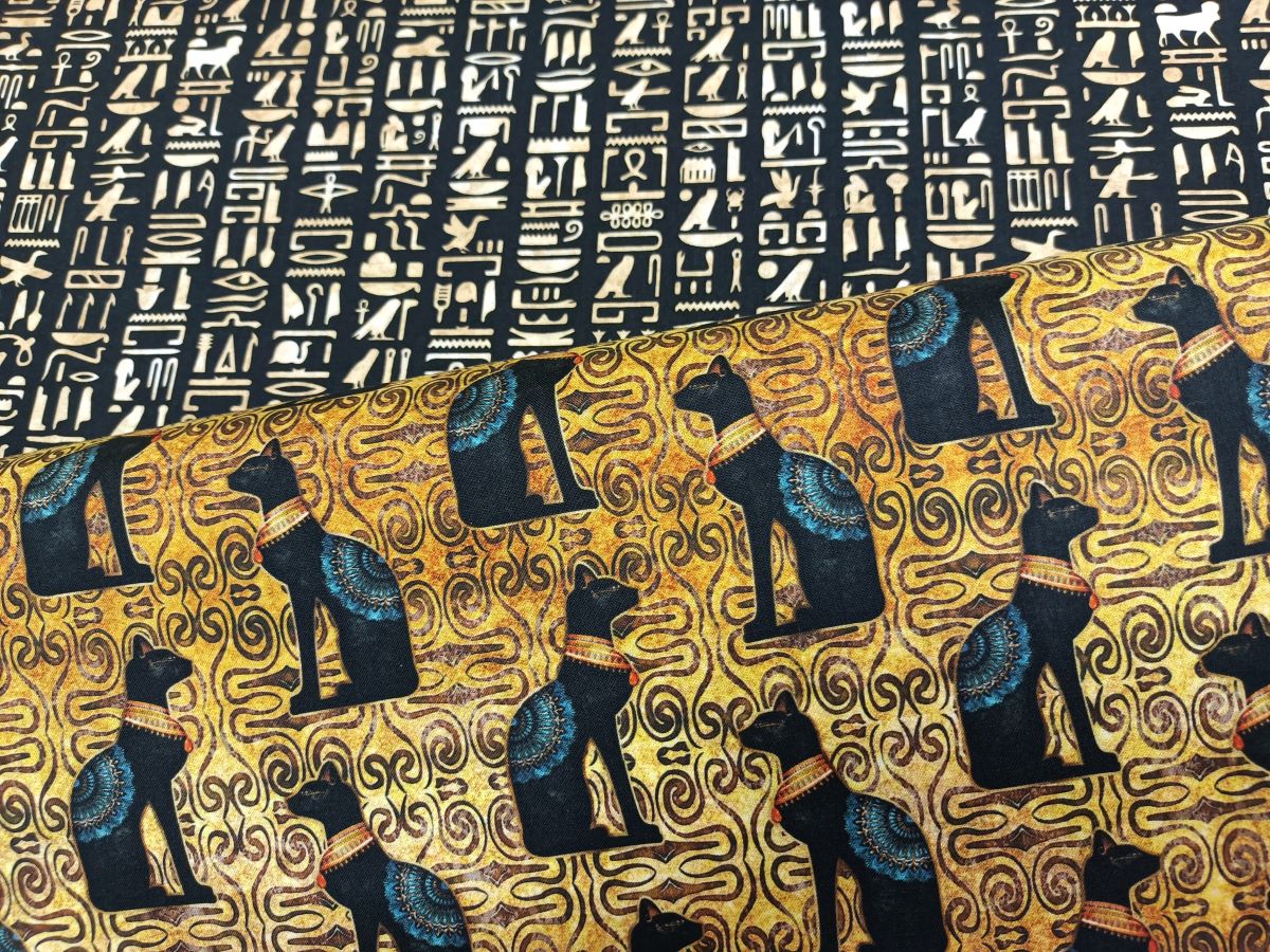 Hieroglyfy na černé