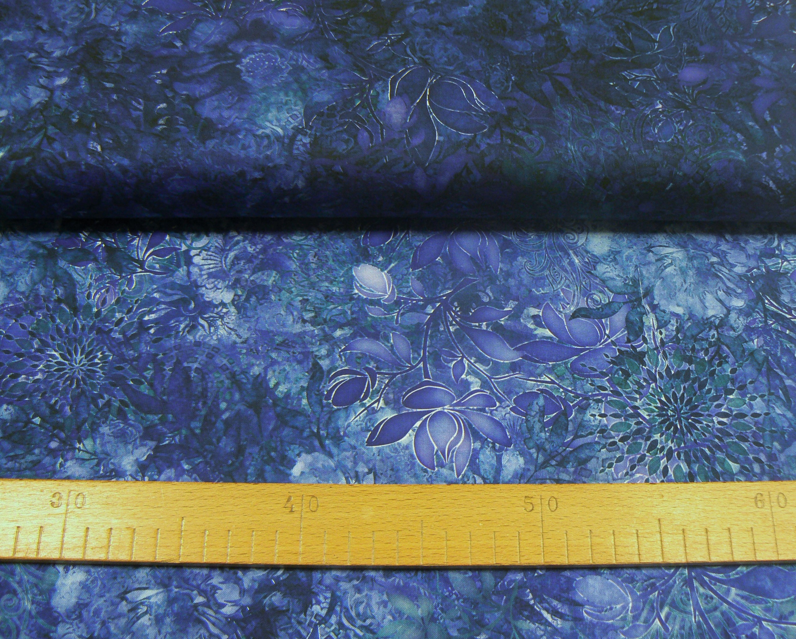 Floralessence tmavě modrá