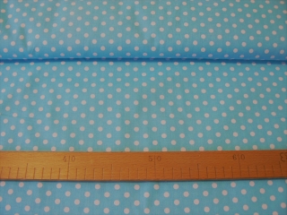 Větší puntík na tyrkysové