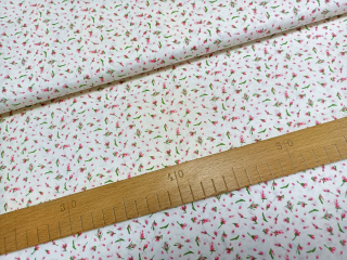 Růžové minikytičky na slonové kosti