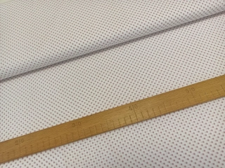 Starorůžové puntíčky na bílé