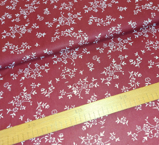 Bílé květinky na bordo